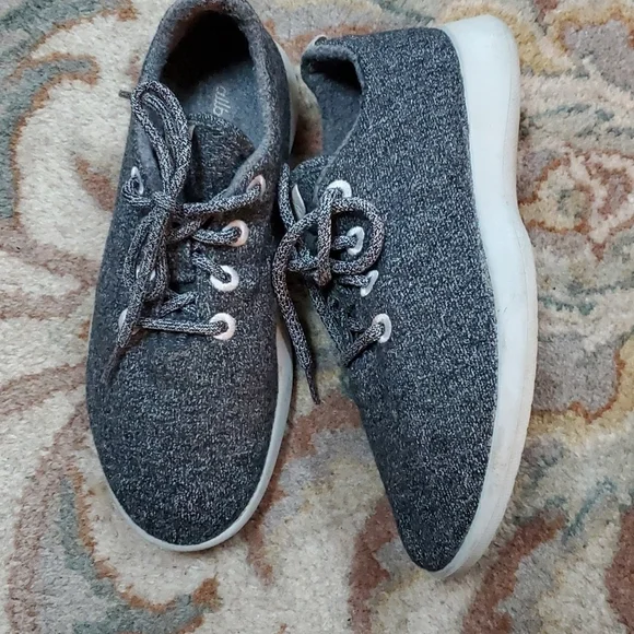 Allbirds Wool Runners - Picture 2 of 6